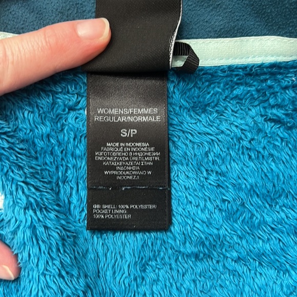 North face jacket size small - Picture 7 of 7